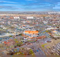 Lake Inn Ballarat - Holiday Cairns