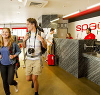 Space Hotel - Hostel - Holiday Cairns