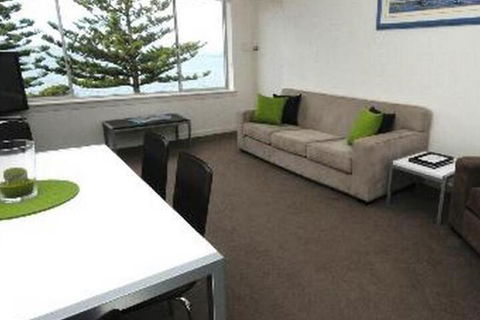 Southern Blue Apartments - Holiday Cairns 4