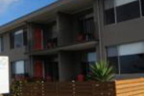 Southern Blue Apartments - Holiday Cairns 0