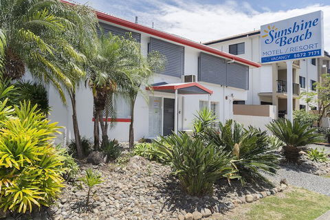 Sunshine Beach Resort - Holiday Cairns 2
