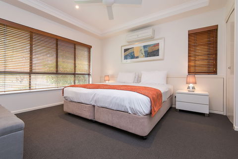 Noosa Springs Golf Resort & Spa - Holiday Cairns 4