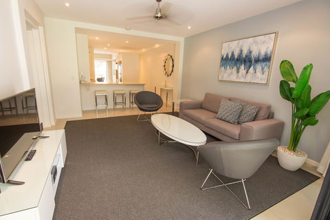 Noosa Springs Golf Resort & Spa - Holiday Cairns 6