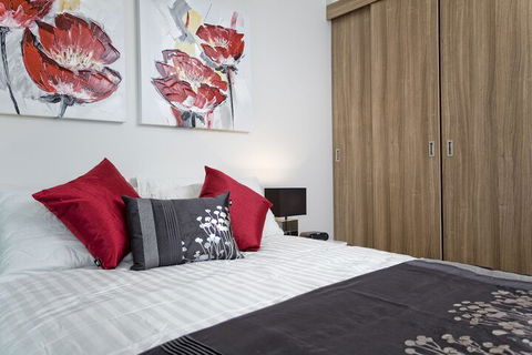 Quattro On Astor Apartments Brisbane By Restt - Holiday Cairns 6