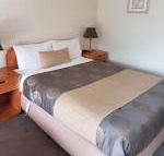 Econo Lodge Hacienda Motel Geelong - Holiday Cairns