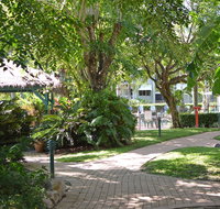 Cairns Beach Resort - Holiday Cairns