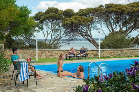 Mercure Kangaroo Island Lodge - Holiday Cairns 5
