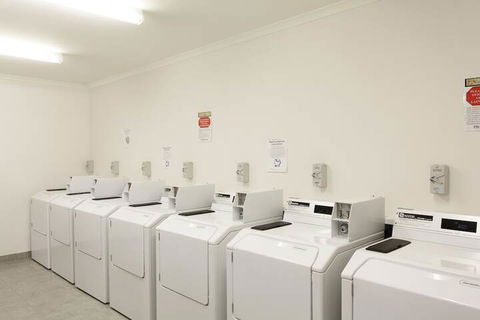 Macquarie University Village - Holiday Cairns 5