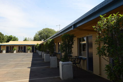 Katherine Motel - Holiday Cairns 0