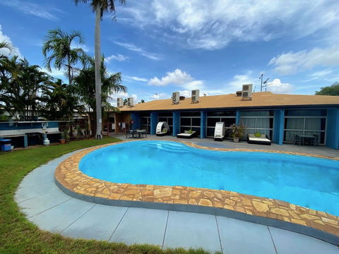 Katherine Motel - Holiday Cairns 3