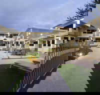 Montego Mermaid Beach Motel - Holiday Cairns