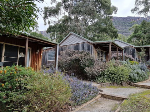 D'Altons Studios - Holiday Cairns 1