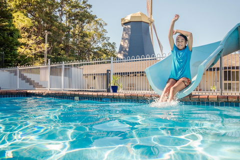 The Big Windmill - Holiday Cairns 0