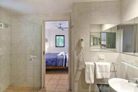 L'Auberge Noosa - Holiday Cairns 3