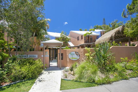 L'Auberge Noosa - Holiday Cairns 0