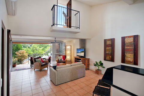 L'Auberge Noosa - Holiday Cairns 2