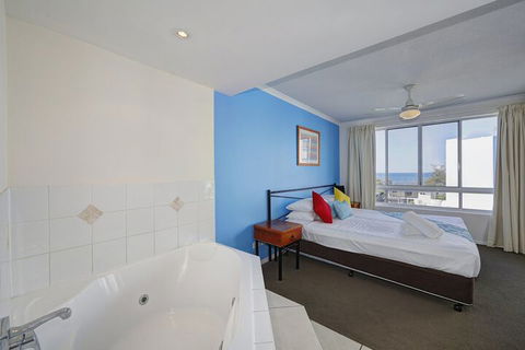 Bargara Blue Resort - Holiday Cairns 4