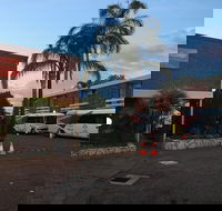 Redhill Tamworth Motor Inn  Conference Centre - Holiday Cairns