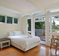 The Lower Decks - Holiday Cairns
