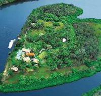 Makepeace Island - Holiday Cairns