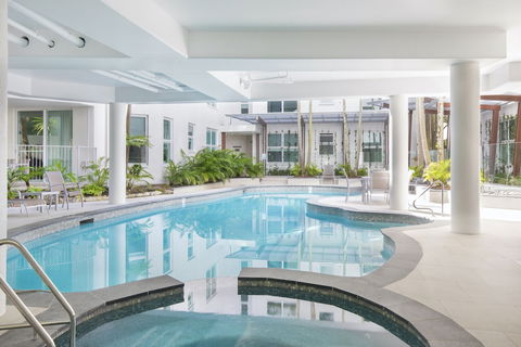 The Emerald Resort Noosa - Holiday Cairns 4