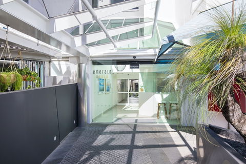 The Emerald Resort Noosa - Holiday Cairns 0