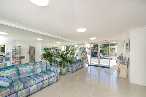 Anchor Down Apartments - Holiday Cairns 4