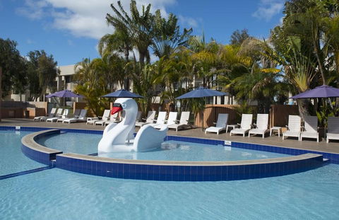 Kalbarri Beach Resort - Holiday Cairns 2