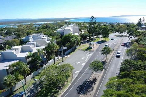 Noosa Hill Resort - Holiday Cairns 1
