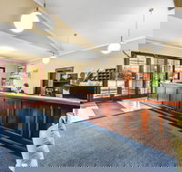 Comfort Inn Silver Birch - Holiday Cairns