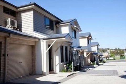 Cardiff Executive Apartments - Holiday Cairns 5