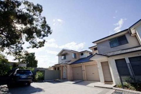 Cardiff Executive Apartments - Holiday Cairns 3