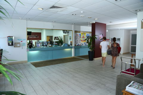 Equinox Resort - Holiday Cairns 4
