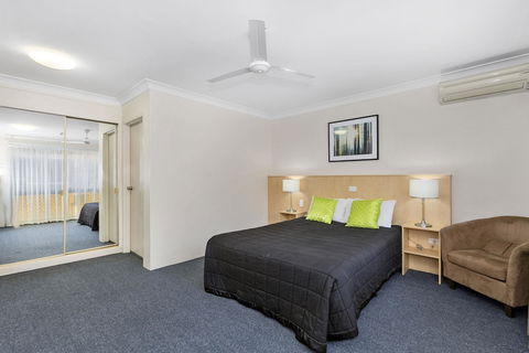 Comfort Inn Centrepoint - Holiday Cairns 6