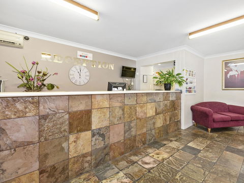 Comfort Inn Centrepoint - Holiday Cairns 0