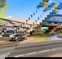Quality Hotel Parklake Shepparton - Holiday Cairns