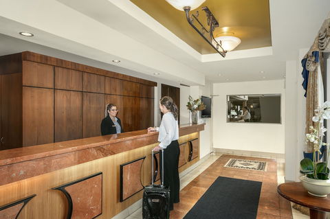 Quality Hotel Parklake Shepparton - Holiday Cairns 6