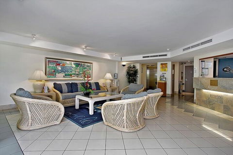 181 The Esplanade - Holiday Cairns 7