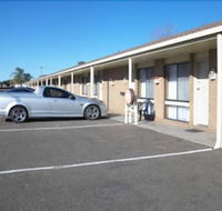 Country Home Motor Inn - Holiday Cairns