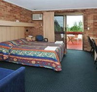 Windsor Terrace Motel - Holiday Cairns