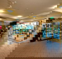 Cairns Queens Court - Holiday Cairns