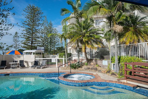 Golden Shores Holiday Club - Holiday Cairns 3