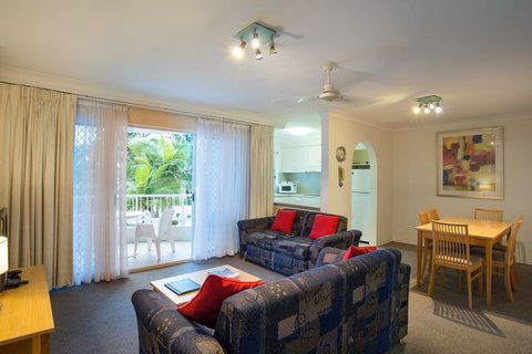 Golden Shores Holiday Club - Holiday Cairns 7