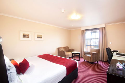 Hotel Grand Chancellor Launceston - Holiday Cairns 6