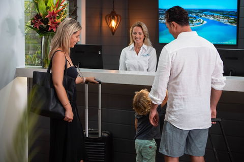 Ocean Breeze Resort - Holiday Cairns 2