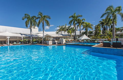 Shangri-La The Marina, Cairns - Holiday Cairns 5