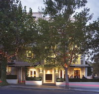 The Lyall Hotel and Spa - Holiday Cairns