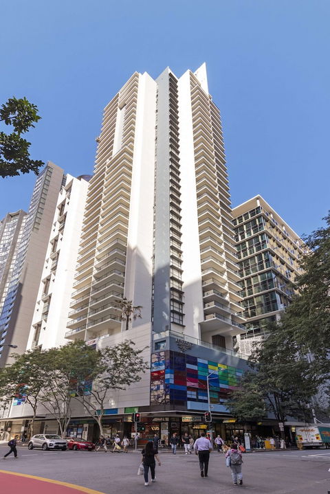 IStay River City Brisbane - Holiday Cairns 0