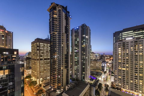 IStay River City Brisbane - Holiday Cairns 4