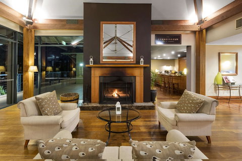 Oaks Cypress Lakes Resort - Holiday Cairns 2